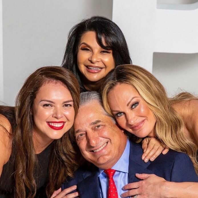 The team at Patronella True Form Plastic Surgery